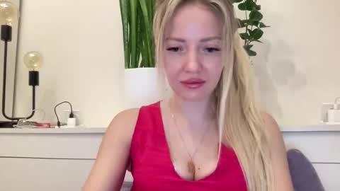 Snapshot of lusiluv chatting on February 3, 2026, 7:41 pm lusiluv online show from February 3, 2026, 7:41 pm