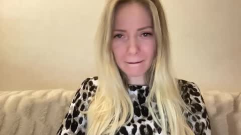 Snapshot of lusiluv chatting on February 20, 2026, 8:31 pm lusiluv online show from February 20, 2026, 8:31 pm