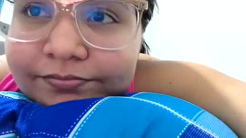 All my social networks for free here  online show from December 14, 2025, 4:40 am