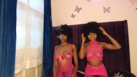 Karly    follow for next broadcast updates kisses online show from February 16, 2025, 6:32 pm