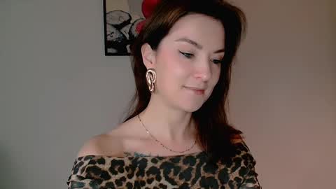 Snapshot of lustangel2 chatting on May 13, 2026, 8:34 am lustangel2 online show from May 13, 2026, 8:34 am