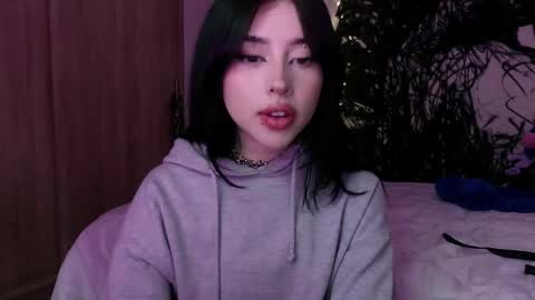 Snapshot of lustful_aprilx chatting on February 19, 2025, 12:03 am Valerie April online show from February 19, 2025, 12:03 am