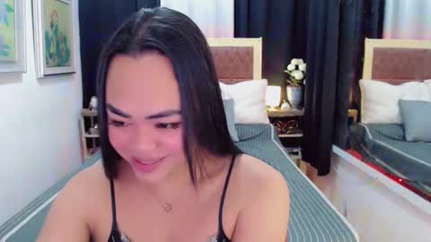 Snapshot of lustfuloffendertrina chatting on February 3, 2025, 3:53 am Trina online show from February 3, 2025, 3:53 am