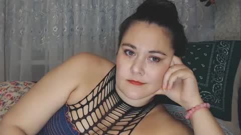 lustifulm online show from September 17, 2025, 6:31 pm