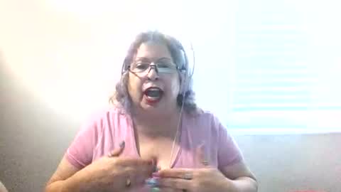 Snapshot of lustybustygal chatting on October 29, 2025, 7:26 pm lustyNbusty online show from October 29, 2025, 7:26 pm