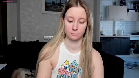 LusyaGreenberg online show from February 8, 2025, 12:17 pm