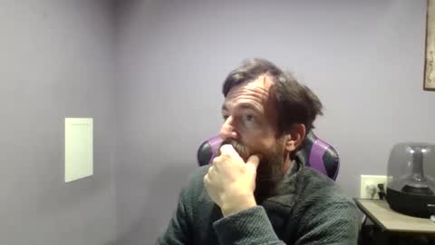 Snapshot of luv2likslit611455 chatting on November 16, 2025, 9:04 am Luv2likslit online show from November 16, 2025, 9:04 am