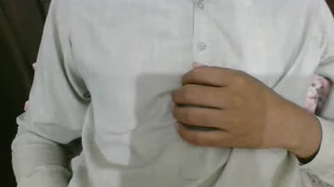 Snapshot of luvdaisi2 chatting on May 24, 2026, 4:39 am Rohit online show from May 24, 2026, 4:39 am