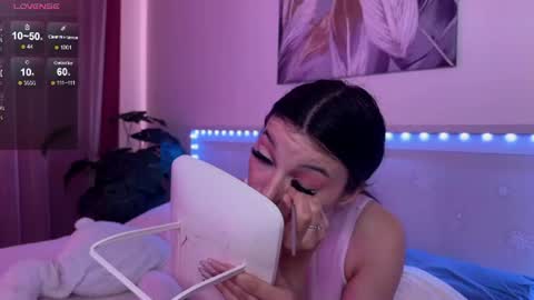Snapshot of luvlyveronica chatting on June 29, 2026, 9:37 am Veronica online show from June 29, 2026, 9:37 am