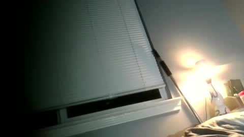 luvmesluts online show from November 18, 2025, 10:20 am