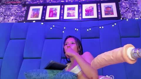 lux_bitchx online show from September 28, 2025, 3:50 pm