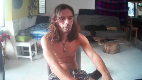 James online show from September 14, 2025, 9:03 pm