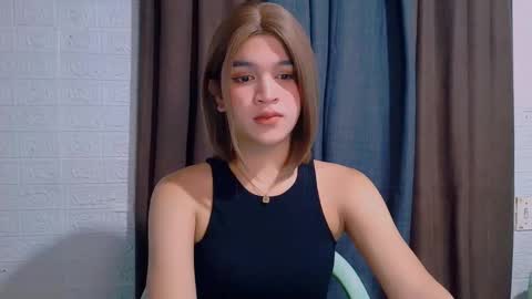 queen lux online show from February 4, 2026, 9:20 pm