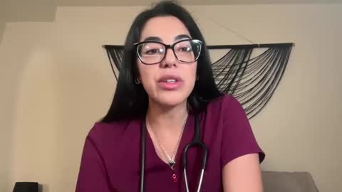 luxcher22 online show from March 8, 2025, 4:12 am