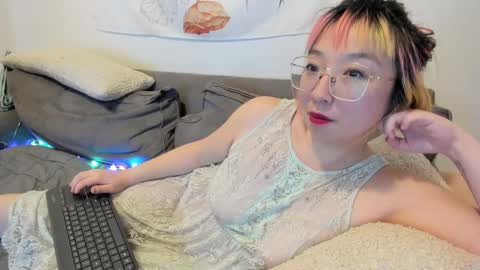 LuxGray online show from December 25, 2024, 6:20 am