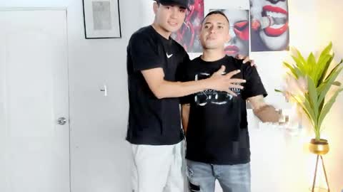 Snapshot of luxhousexx chatting on April 13, 2026, 1:22 am Jackson and Matt online show from April 13, 2026, 1:22 am