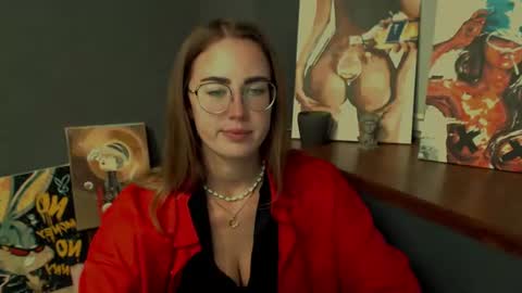 Snapshot of luxie_queen chatting on June 12, 2026, 1:54 pm Katie online show from June 12, 2026, 1:54 pm