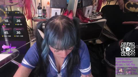 Snapshot of luxifer_666 chatting on December 9, 2024, 8:01 pm Luxifer  online show from December 9, 2024, 8:01 pm