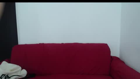 Snapshot of luxuriouss_s chatting on January 27, 2025, 7:03 am Laura online show from January 27, 2025, 7:03 am