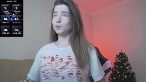 Snapshot of luxuryalma18 chatting on December 15, 2025, 5:55 am Alma online show from December 15, 2025, 5:55 am