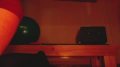 Snapshot of luxurydivine chatting on May 30, 2026, 1:14 am Liss online show from May 30, 2026, 1:14 am