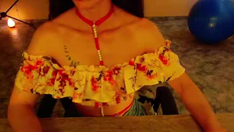 Snapshot of luxurydivine chatting on July 13, 2026, 3:37 pm Liss online show from July 13, 2026, 3:37 pm