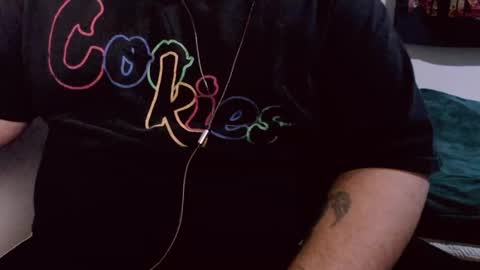 Snapshot of lvcifer_ chatting on January 5, 2025, 8:11 am ayoo online show from January 5, 2025, 8:11 am