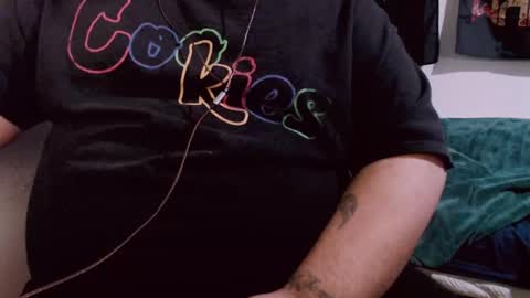 Snapshot of lvcifer_ chatting on January 6, 2025, 12:37 am ayoo online show from January 6, 2025, 12:37 am