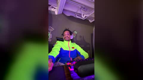 Snapshot of lxrdhxkvgemvsterjuice chatting on April 29, 2026, 2:04 am lxrdhxkvgemvsterjuice online show from April 29, 2026, 2:04 am