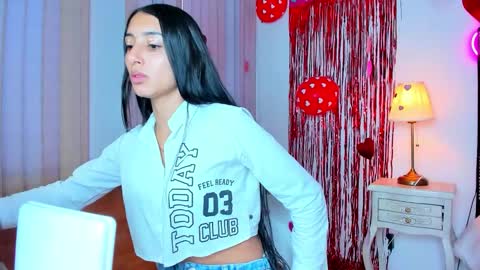 lya_brown online show from February 16, 2026, 12:12 pm