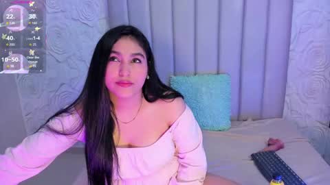 LYA DUBOIS  online show from April 20, 2026, 8:21 pm