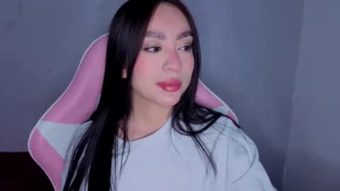  Lya  online show from October 17, 2025, 9:01 am