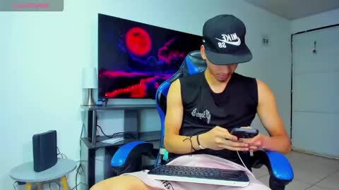Lyam online show from May 23, 2026, 8:18 am