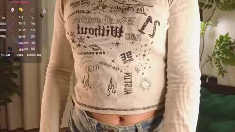 Snapshot of lydaerne chatting on May 24, 2026, 1:16 pm Call me Liddy Im so new here show me how to get fun here please online show from May 24, 2026, 1:16 pm