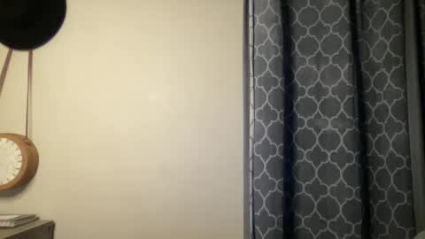 Snapshot of lylajades chatting on February 11, 2025, 4:44 am Olivia online show from February 11, 2025, 4:44 am