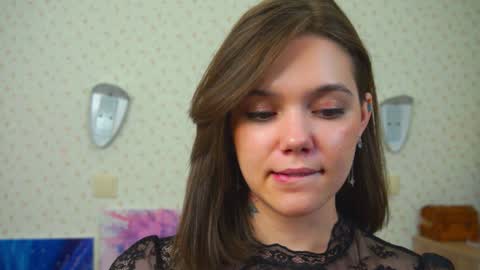 hi im Lyle online show from December 5, 2024, 9:28 am