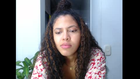 Snapshot of lylii_evans chatting on December 3, 2024, 1:08 am lylii_evans online show from December 3, 2024, 1:08 am