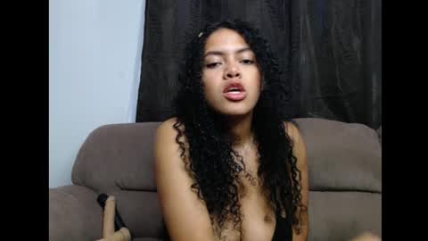 Snapshot of lylii_evans chatting on October 16, 2025, 10:33 pm lylii_evans online show from October 16, 2025, 10:33 pm