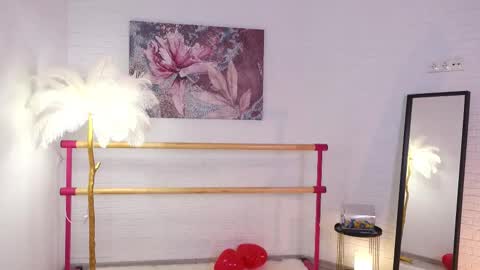 Snapshot of lyly_loveyou chatting on February 14, 2025, 5:41 am Lyly online show from February 14, 2025, 5:41 am