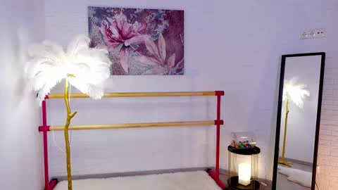 Snapshot of lyly_loveyou chatting on February 25, 2025, 5:30 am Lyly online show from February 25, 2025, 5:30 am