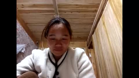 Snapshot of lyn_eva chatting on March 8, 2026, 6:06 am lyn_eva online show from March 8, 2026, 6:06 am