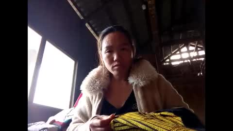 Snapshot of lyn_eva chatting on March 16, 2026, 2:06 am lyn_eva online show from March 16, 2026, 2:06 am