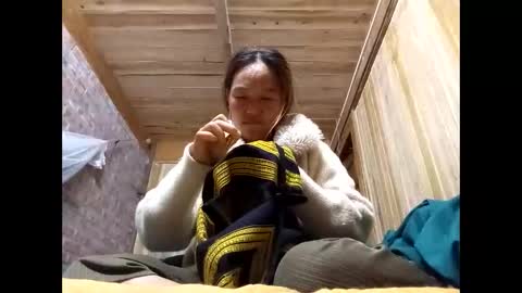 Snapshot of lyn_eva chatting on April 1, 2026, 11:57 pm lyn_eva online show from April 1, 2026, 11:57 pm