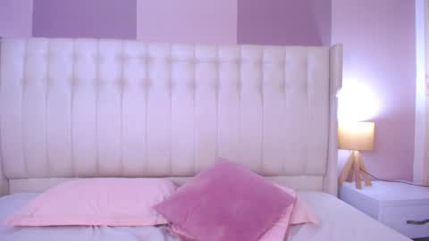 Lyn online show from February 5, 2025, 2:16 pm