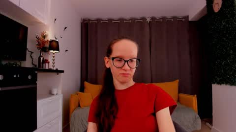 Sara online show from February 16, 2025, 4:10 pm