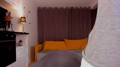 Sara online show from March 9, 2025, 1:14 am