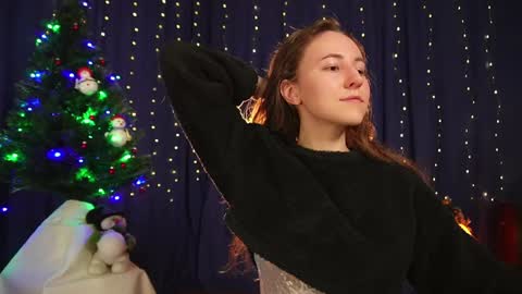 Snapshot of lynn_feline chatting on December 29, 2024, 4:05 am Lynn online show from December 29, 2024, 4:05 am