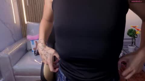 lynn_turner_ online show from February 13, 2026, 1:07 pm