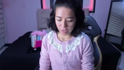 lynn_turner_ online show from February 15, 2026, 12:36 pm