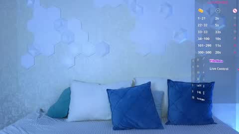 Lana online show from April 24, 2026, 4:26 am